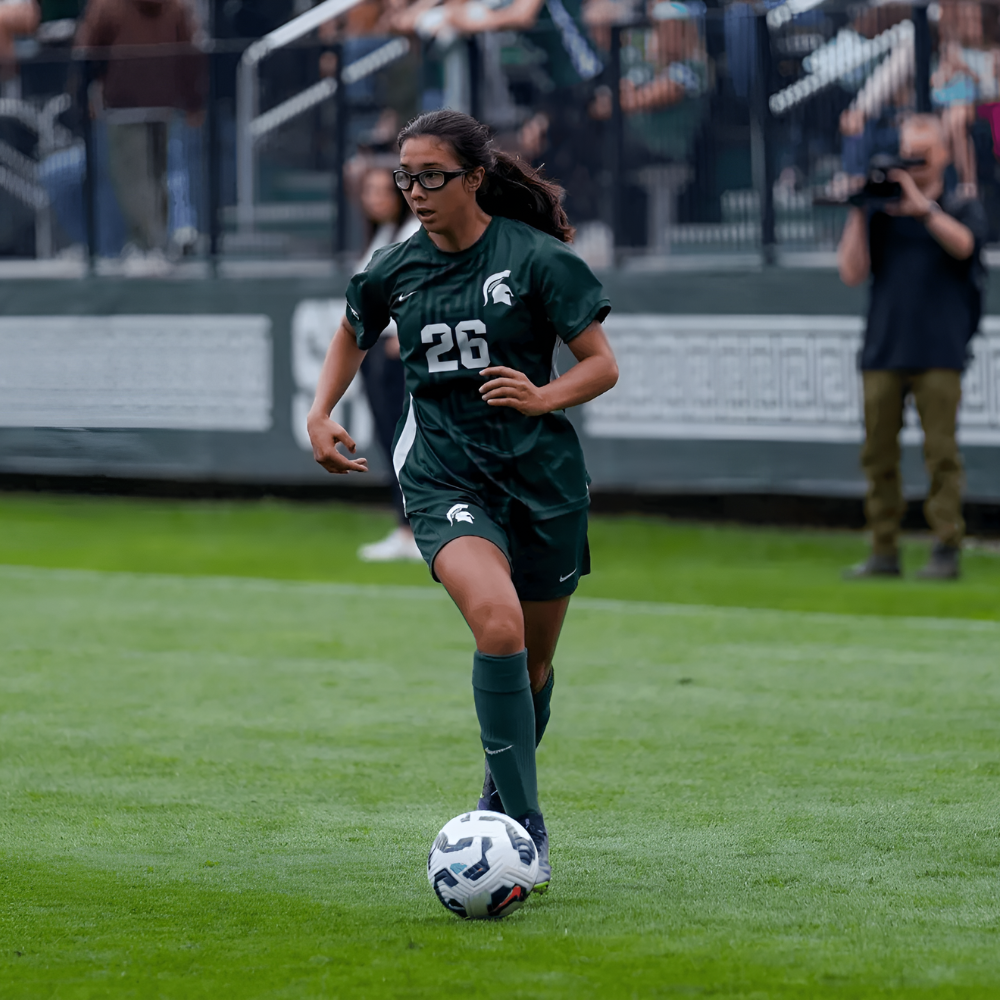 Miyako Hallier | #26